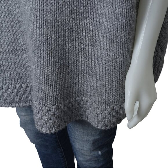 Zara Knit Turtleneck Poncho Sweater Cozy Wool Blend Size Medium - Picture 3 of 5